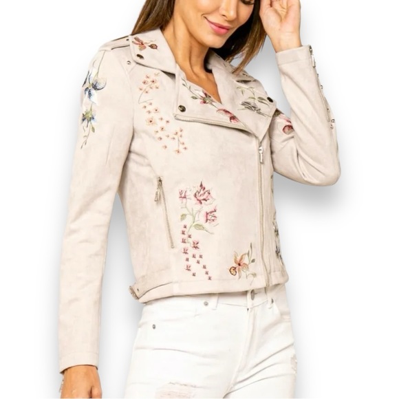 Love Token Jackets & Blazers - NWT Love Token embroidered moto jacket